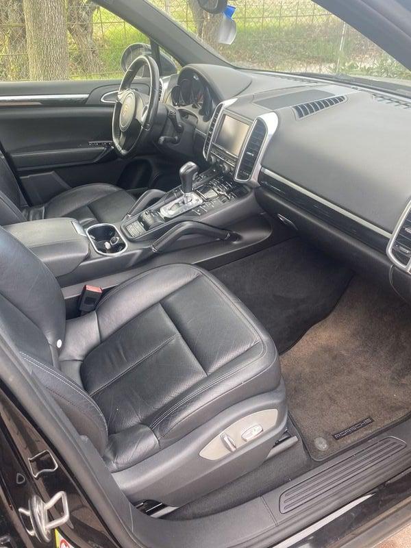 Porsche Cayenne Cayenne 3.0 Diesel 240 CV