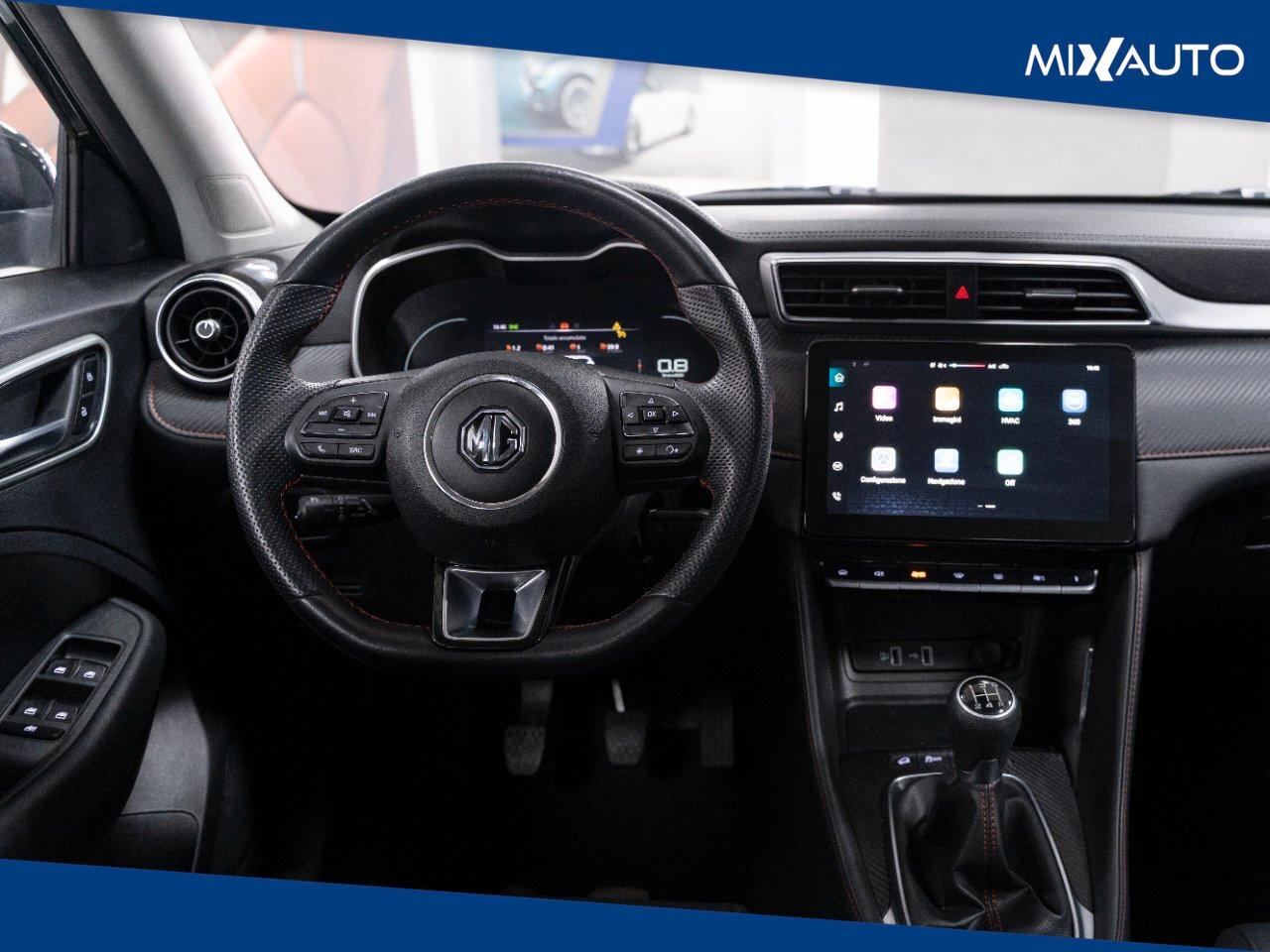 MG ZS 1.5L 5MT Luxury