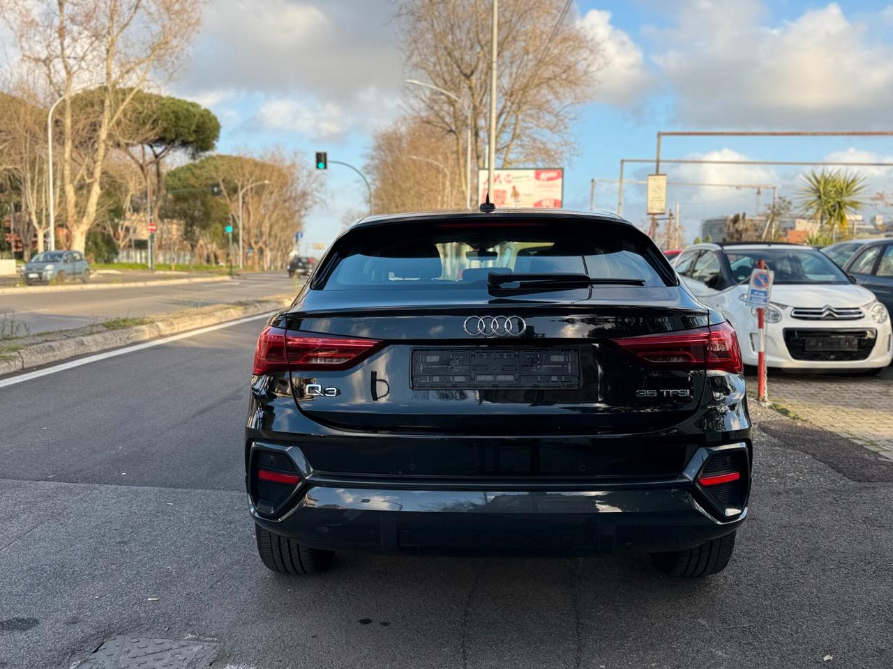 Audi Q3 Spb 35 TFSI S tronic line edition