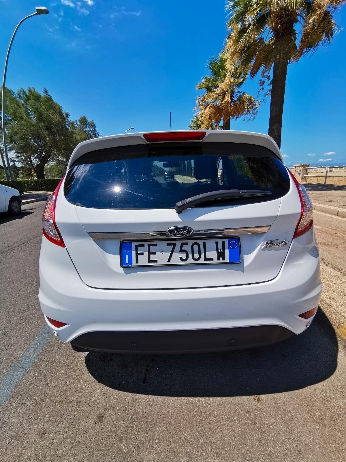 Ford Fiesta 1.4 5p. Bz.- GPL Titanium - 2016