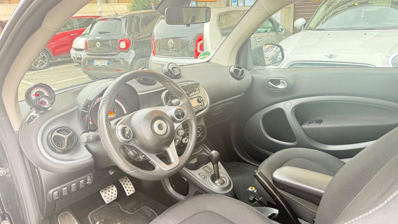 Smart ForTwo 70 1.0 Passion LED PANORAMA PACK SPORT PDC CERCHI 16
