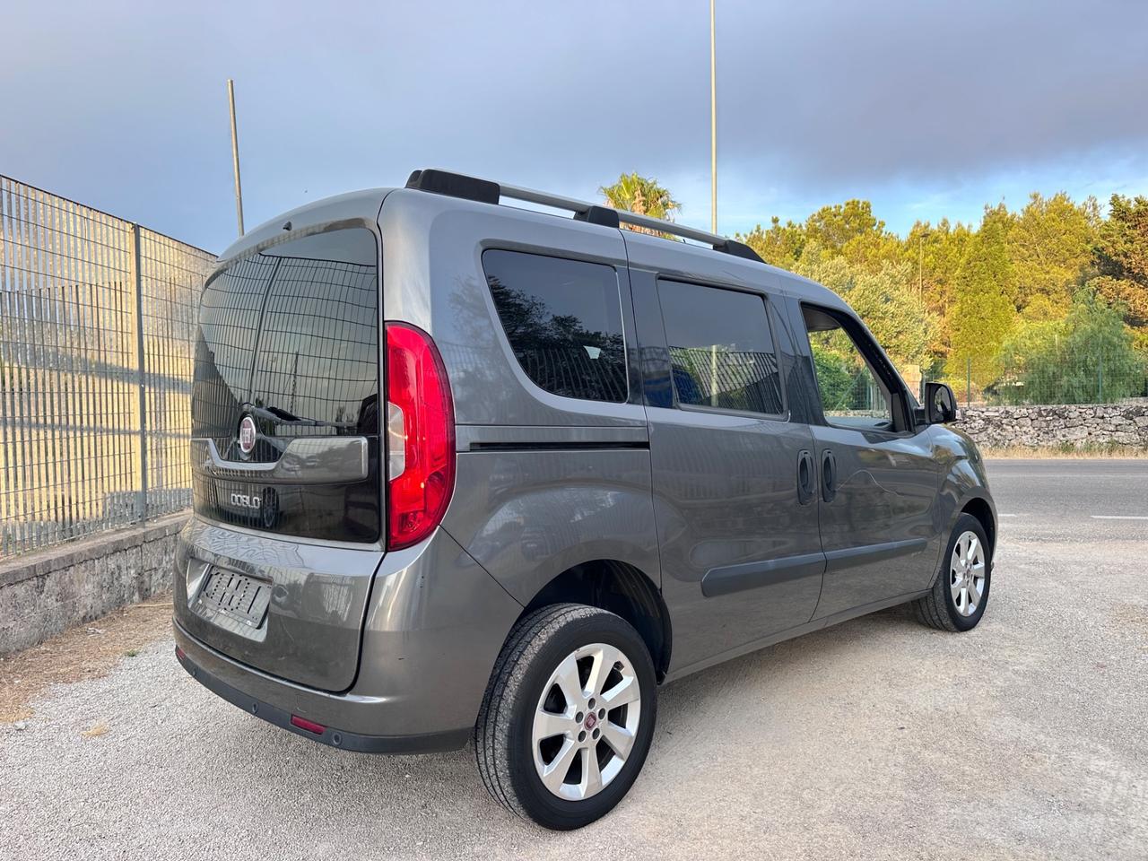 Fiat Doblò 1.6 MJT 16V 120CV Lounge-2016 IVA DEDUCIBILE
