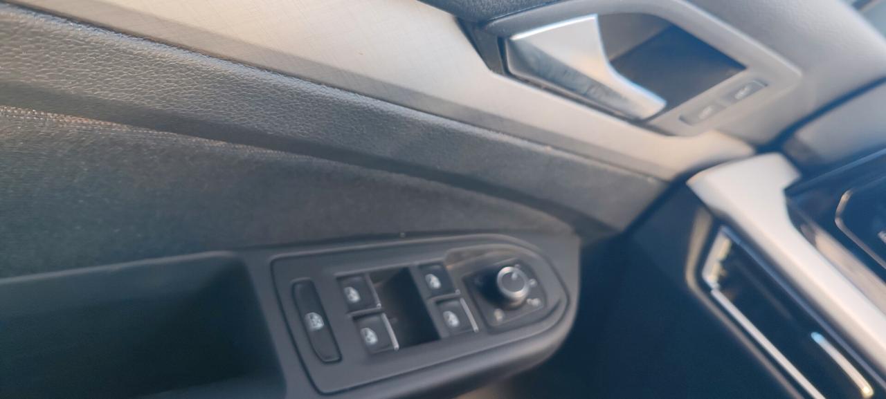 Volkswagen Golf 1.0 TSI EVO Life