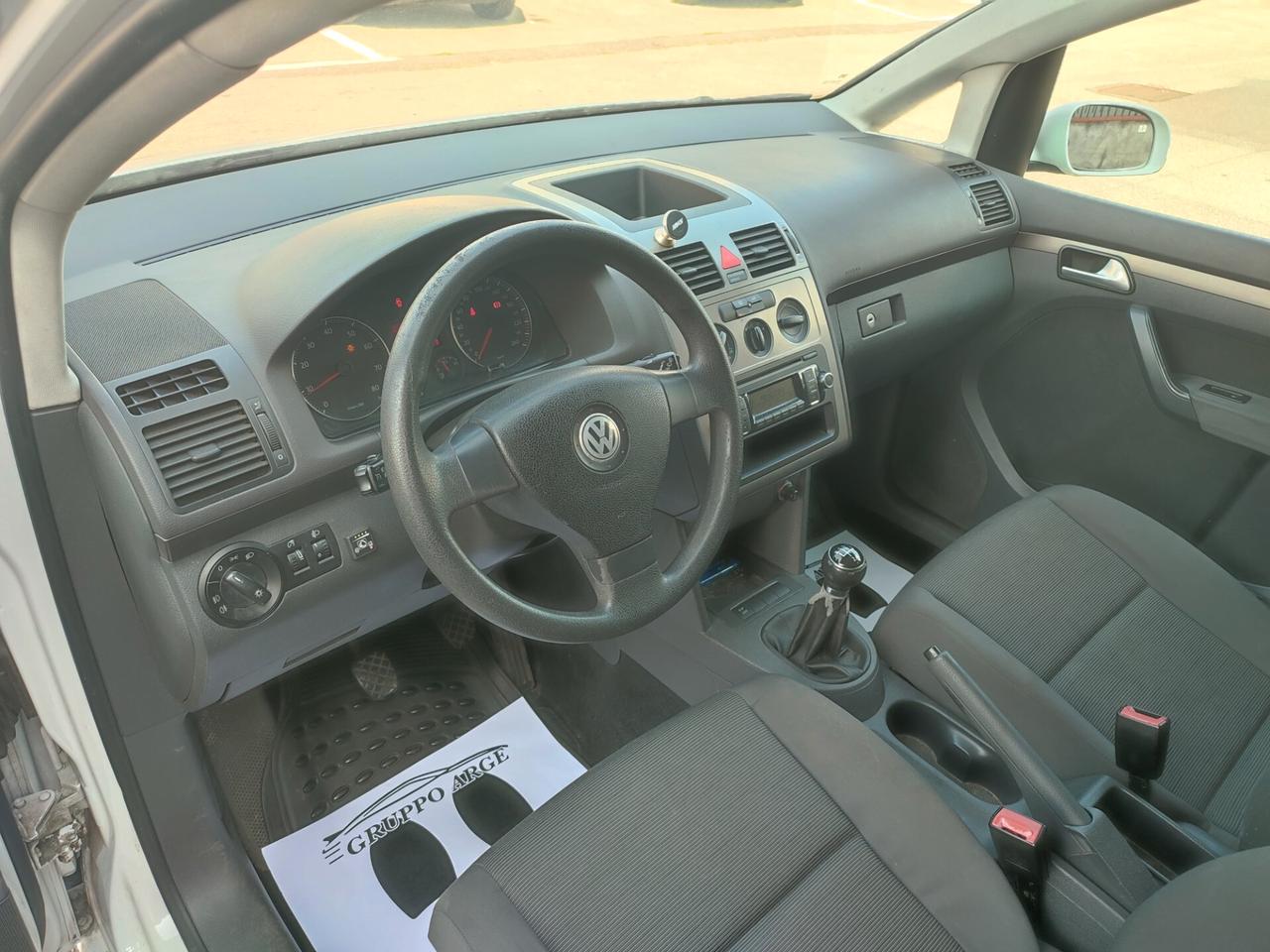 Volkswagen Touran 1.6 Trendline Bifuel G