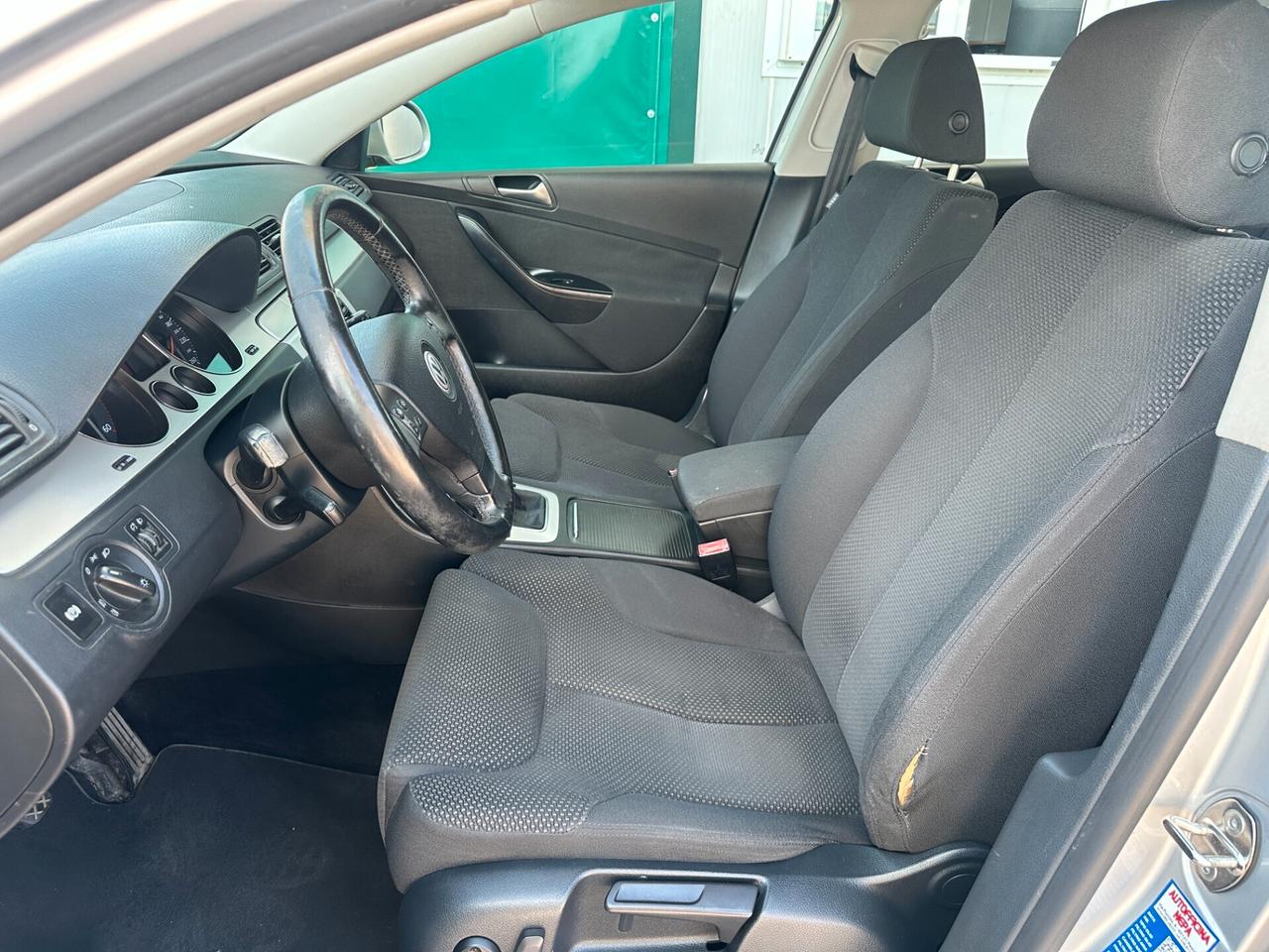 Volkswagen Passat 2.0 TDI DPF Var. Comfortline