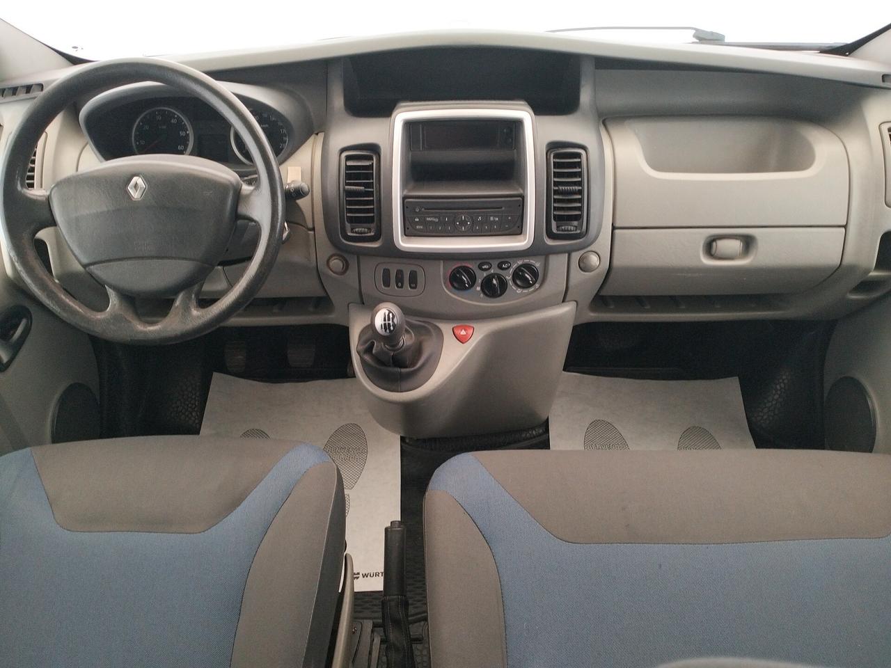 Renault Trafic 2.0 dCi 115cv Passenger - 9 POSTI