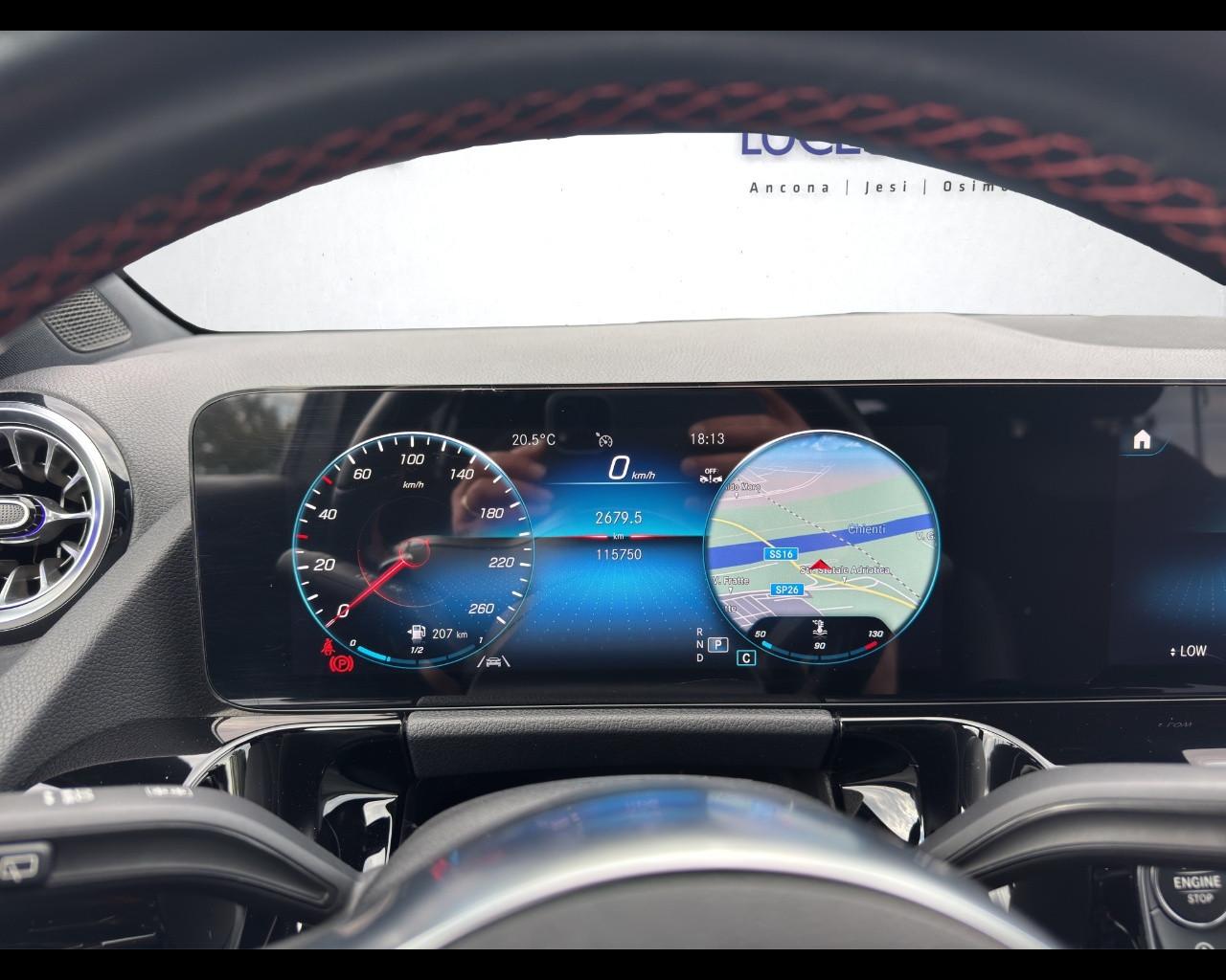 Mercedes-Benz GLA (H247) - GLA 180 d Automatic Premium