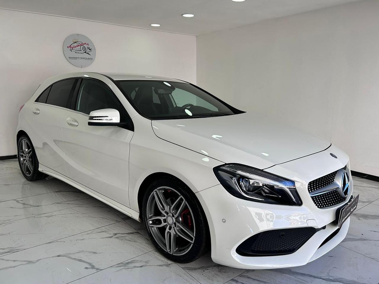 Mercedes-benz A 200 PREMIUM -AUTOM-NAVI-GARANTITA-2016
