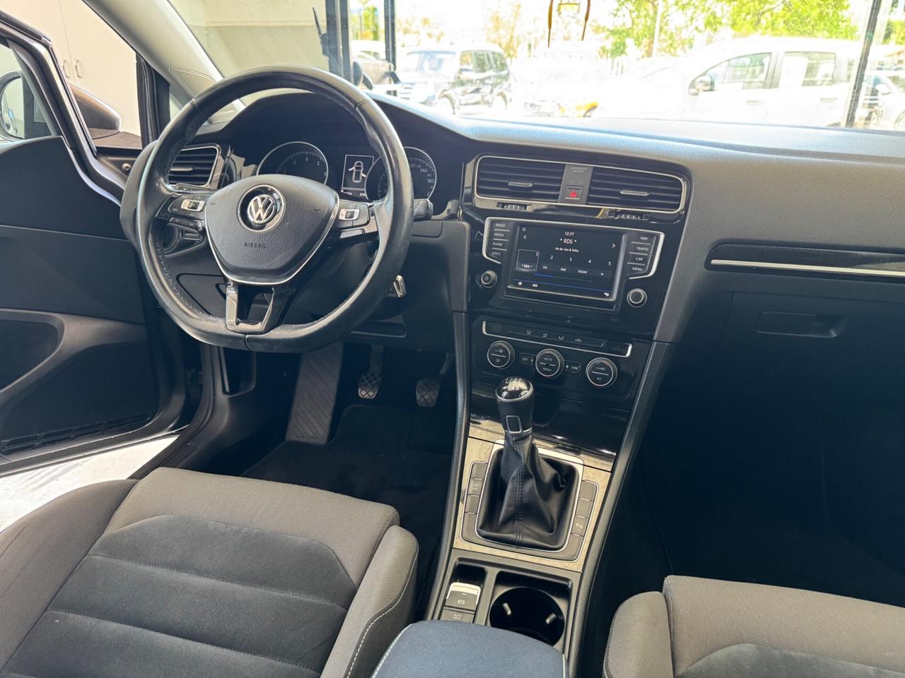 Volkswagen Golf 1.4 TGI Highline benz/metano