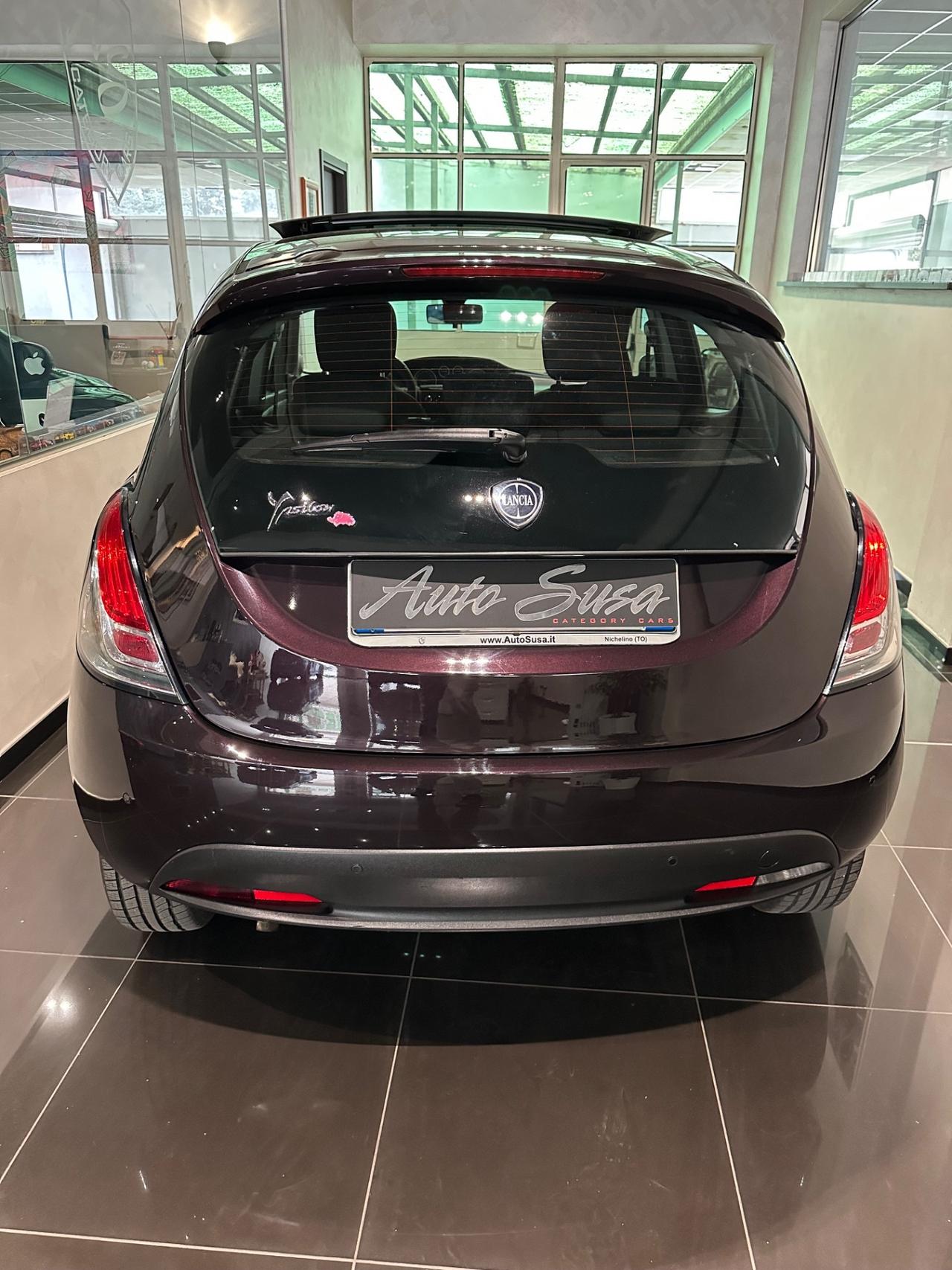 Lancia Ypsilon 1.2 69 CV 5 porte GPL Ecochic Elefantino