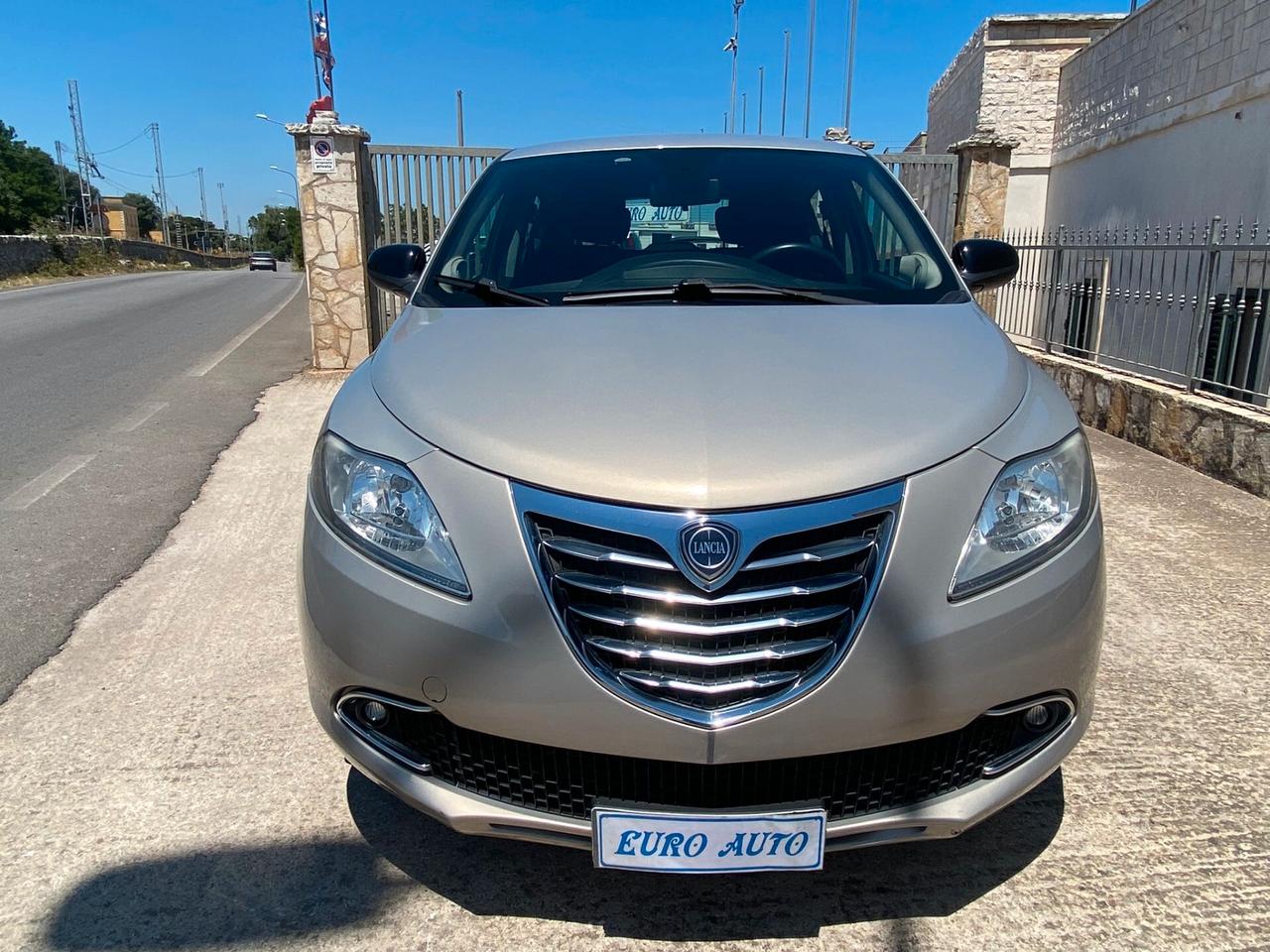 Lancia Ypsilon 1.3 MJT 16V 95 CV 5 porte S&S Gold