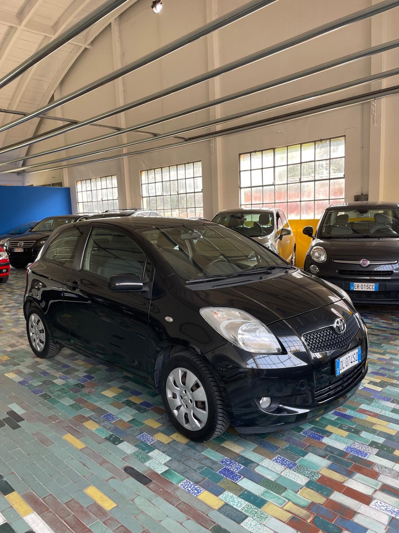 Toyota Yaris 1.0 Gpl VALIDO FINO AL 2032