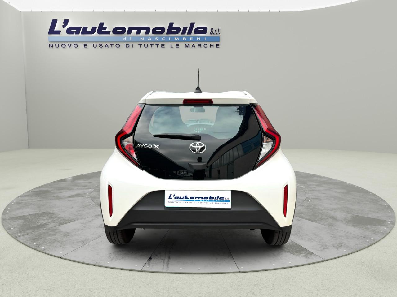 Toyota Aygo X 1.0 Active 72cv