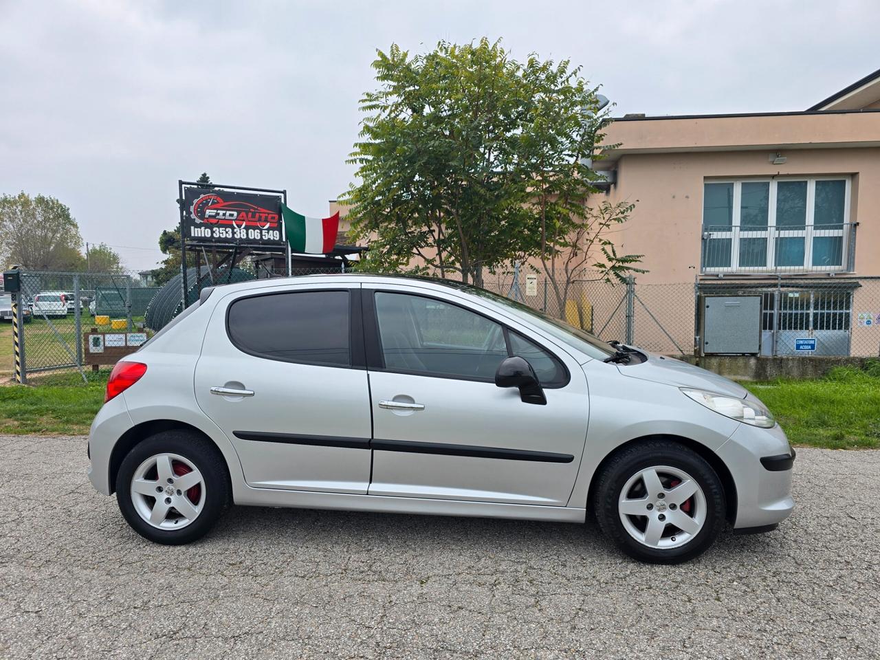 Peugeot 207 1.4 GPL con GARANZIA- NEOPATENTATI