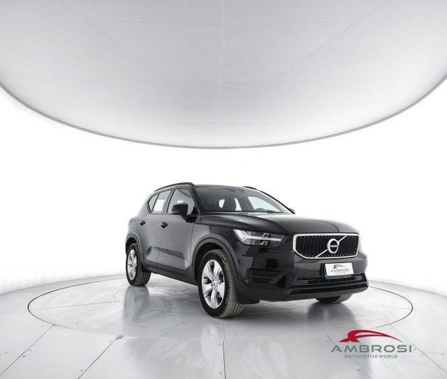 VOLVO XC40 D3 Momentum Core - PER OPERATORI DEL SETTORE