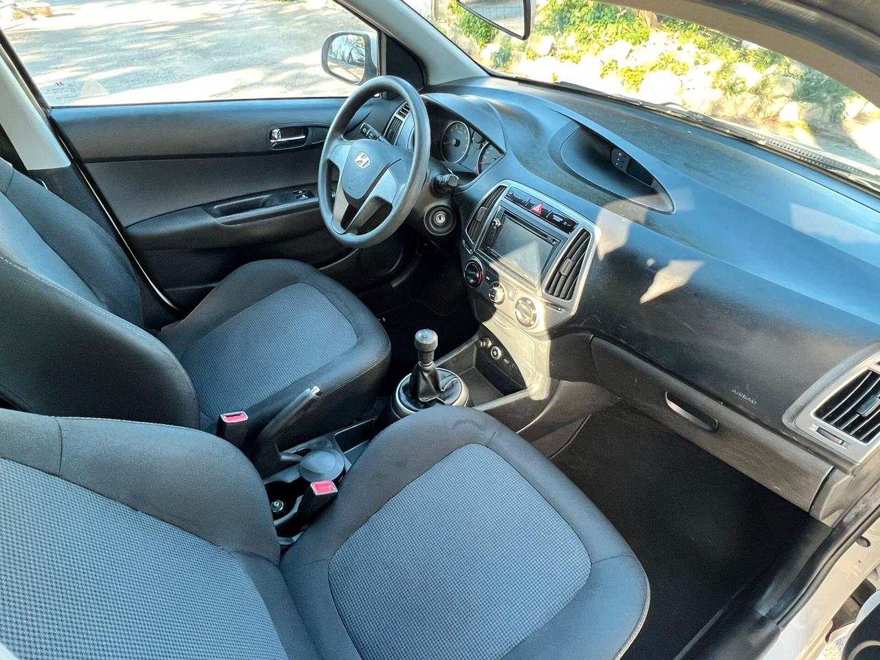 HYUNDAI i20 1.2 GPL Sound Edition - 2014