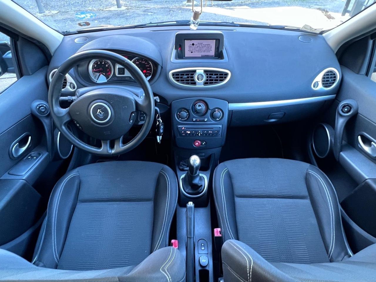 Renault Clio 1.2 16V 5 porte Luxe