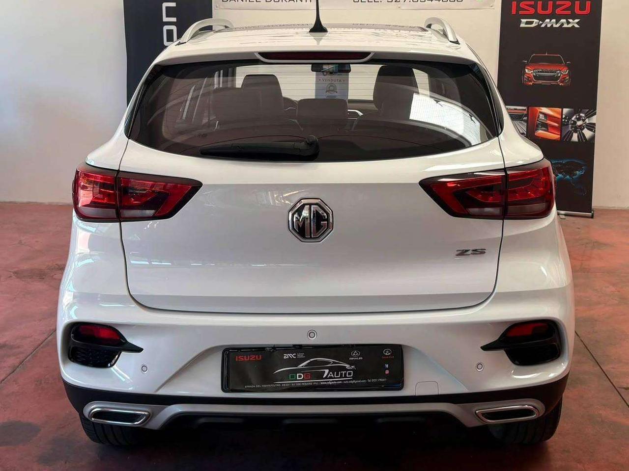 MG ZS benz.1.000 CV 111 Km 53.246 Per NEOPATENTATI Garanzia 12 mesi