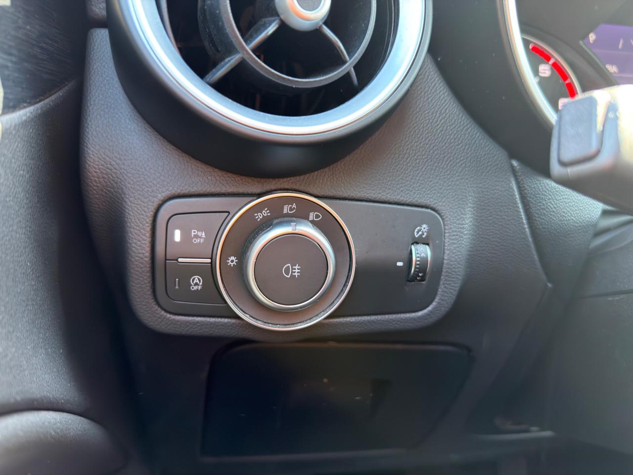Alfa Romeo Stelvio 2.2 Turbodiesel 190 CV AT8 Q4 Ti