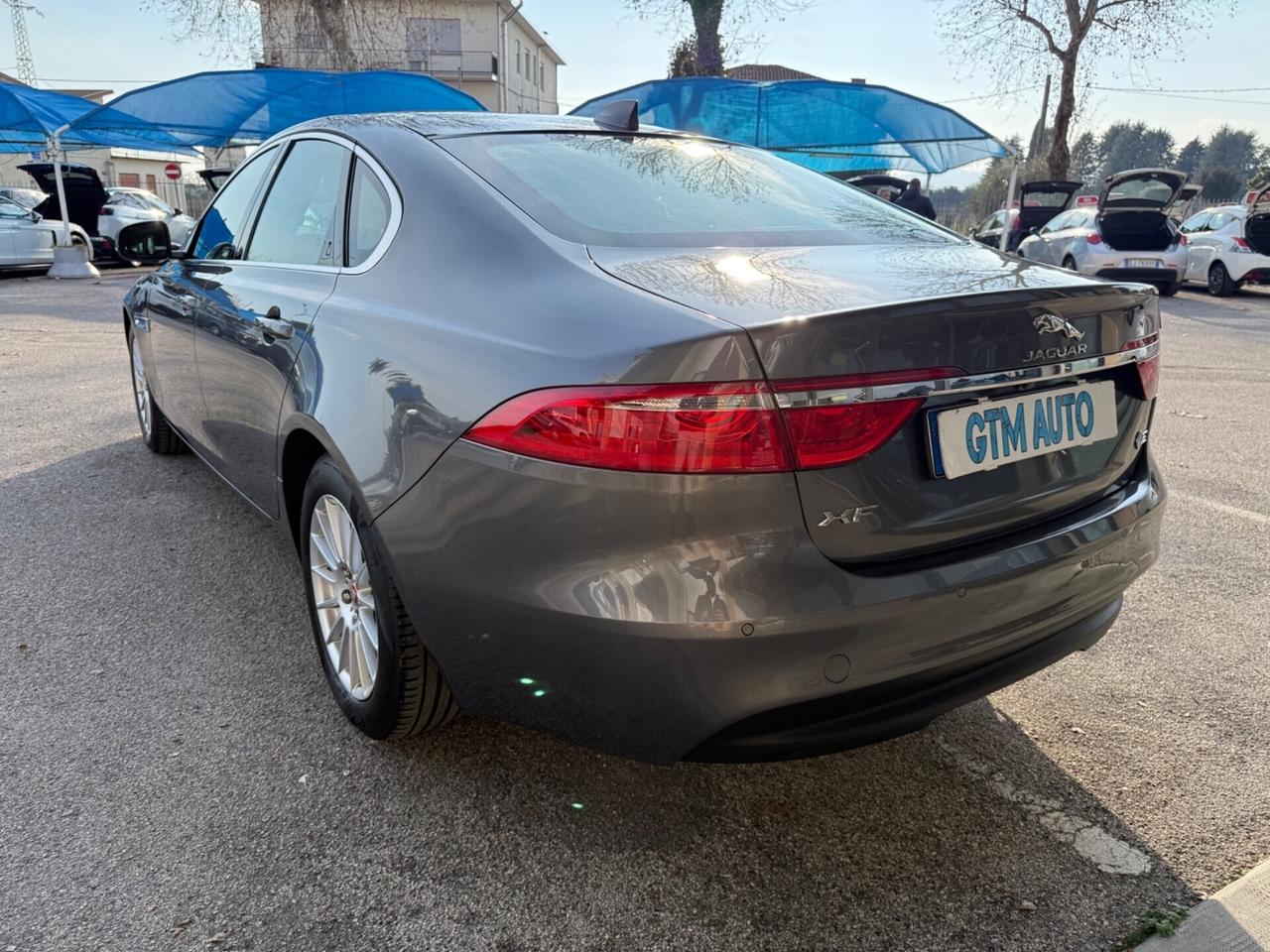Jaguar XF 2.0 D 163 CV Prestige -Automatica