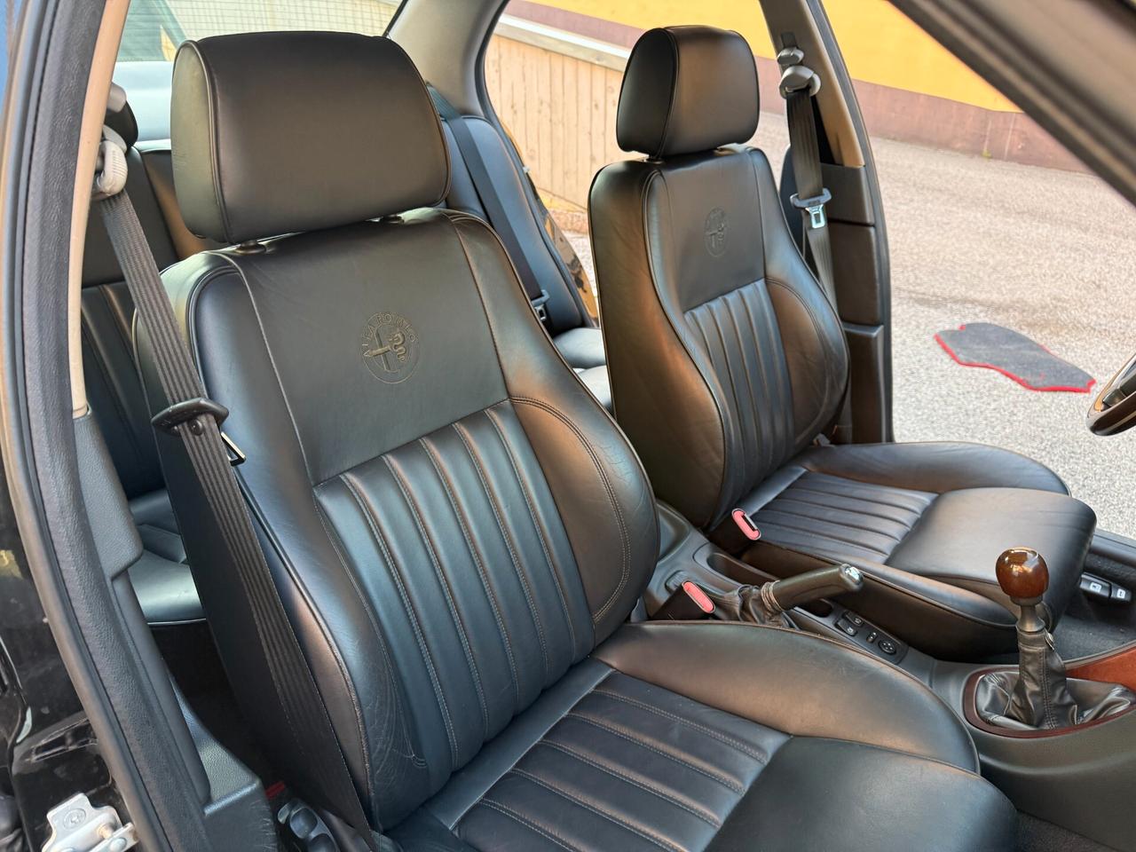 Alfa Romeo 156 2.5i V6 24V 190cv "SOLO 32000 KM-RIAR"