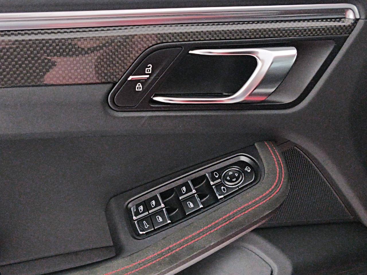 Porsche Macan 2.9 GTS 440cv