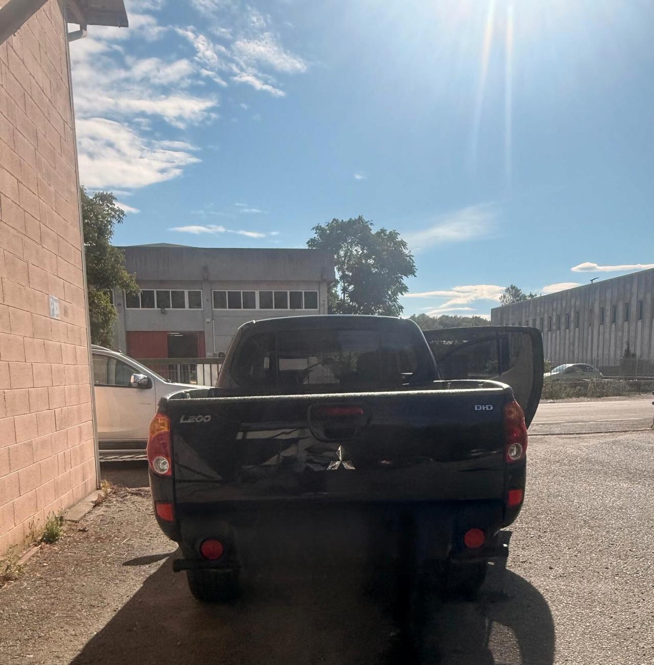 Mitsubishi L200 2.5 DI-D/136CV Double Cab