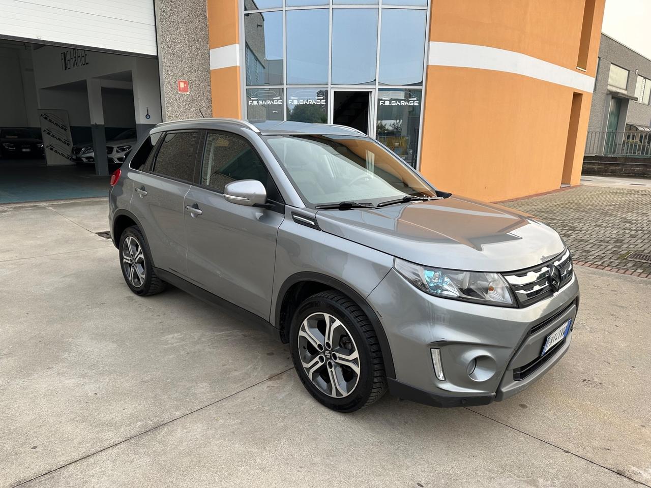 Suzuki Vitara 1.6 GPL / VVT A/T V-Top