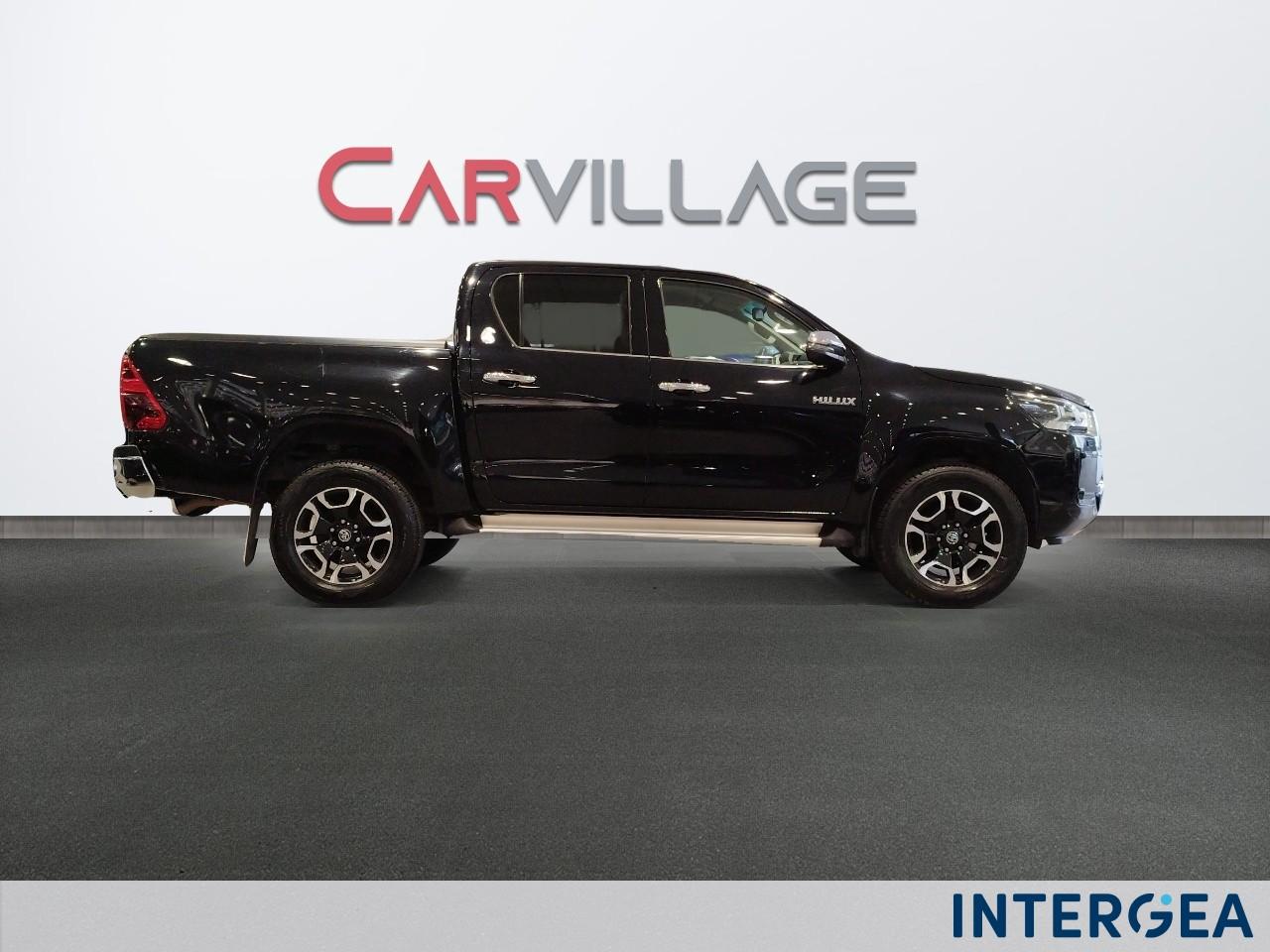 TOYOTA Hilux 2.8 d double cab Executive 4wd auto