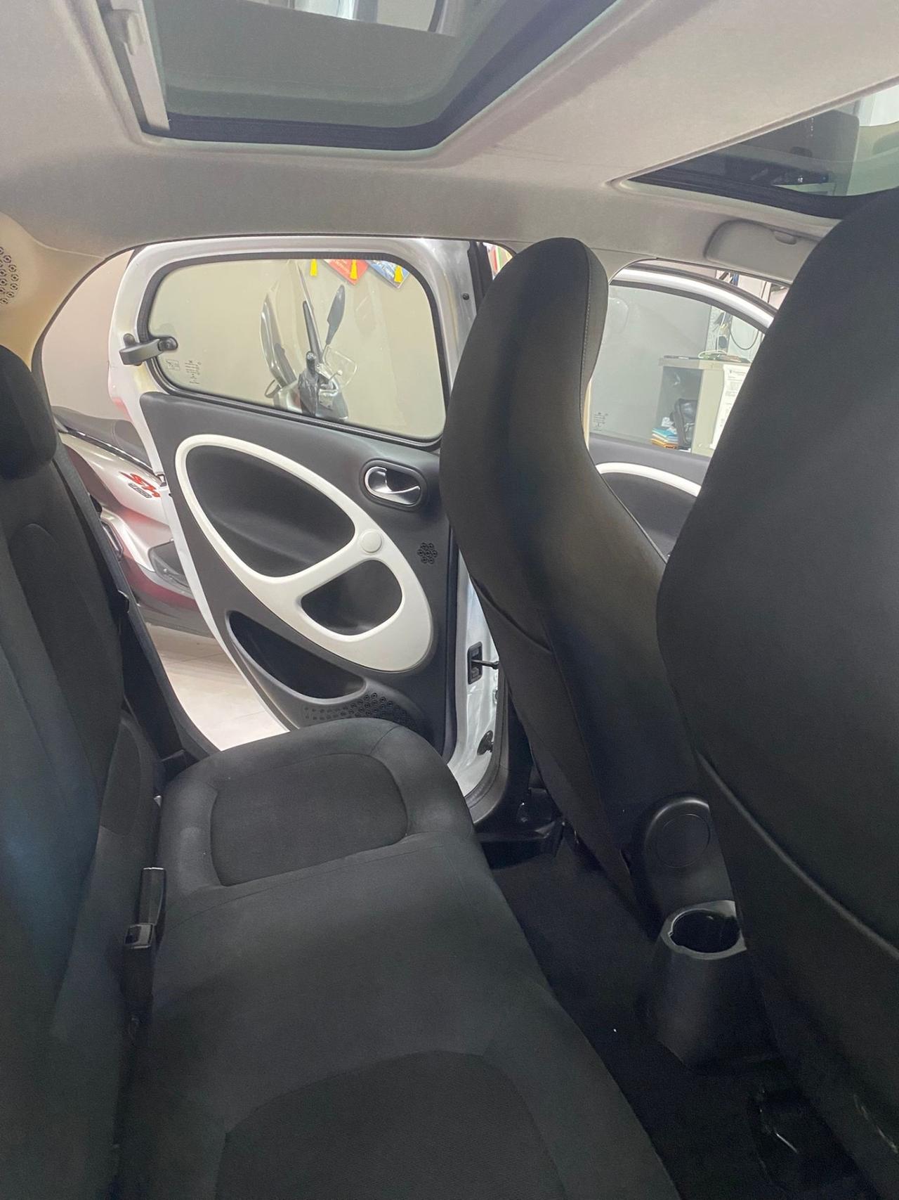 Smart ForFour 70 1.0 Passion