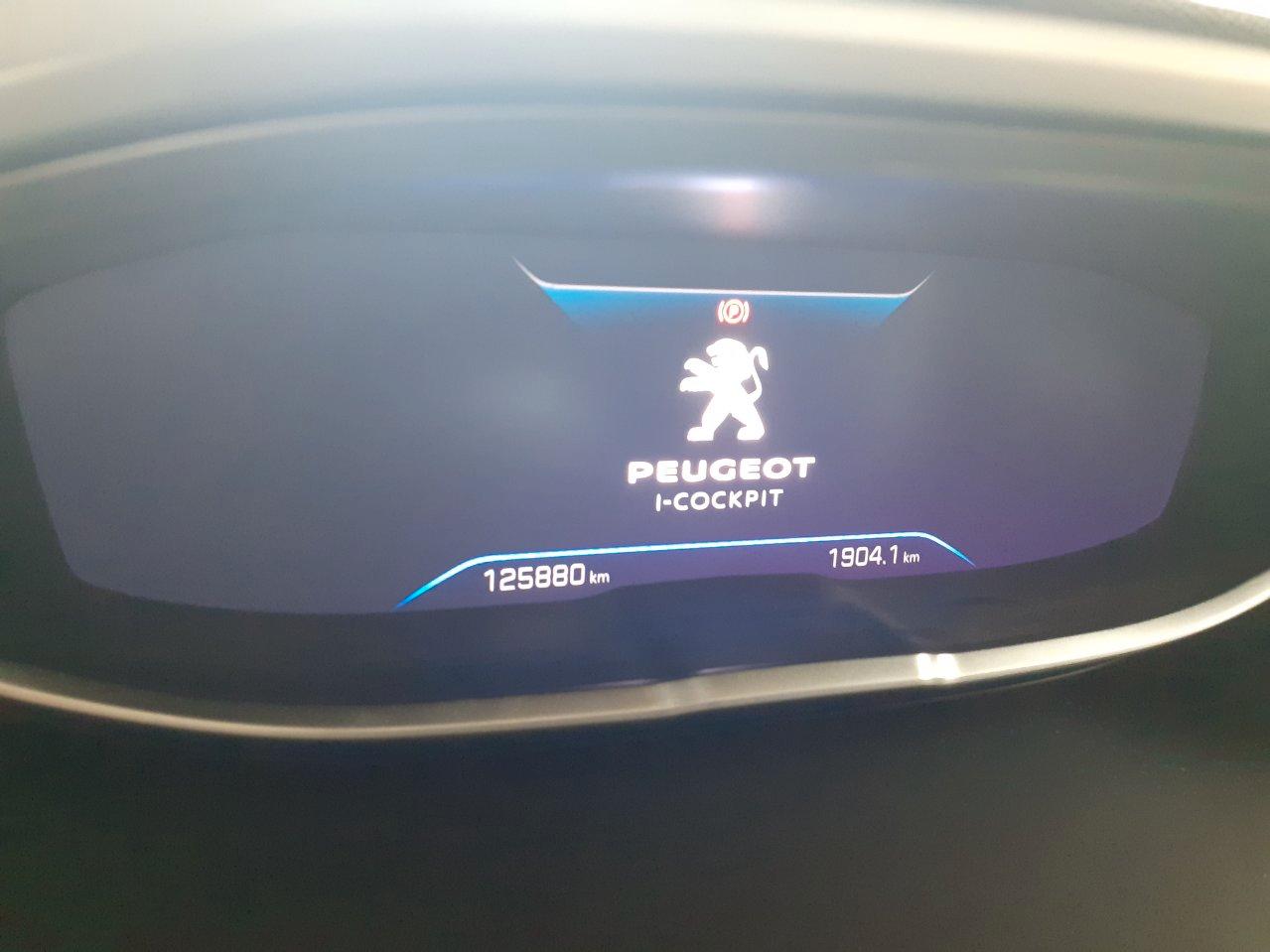 PEUGEOT 3008 1.5 BHDi EAT/8
