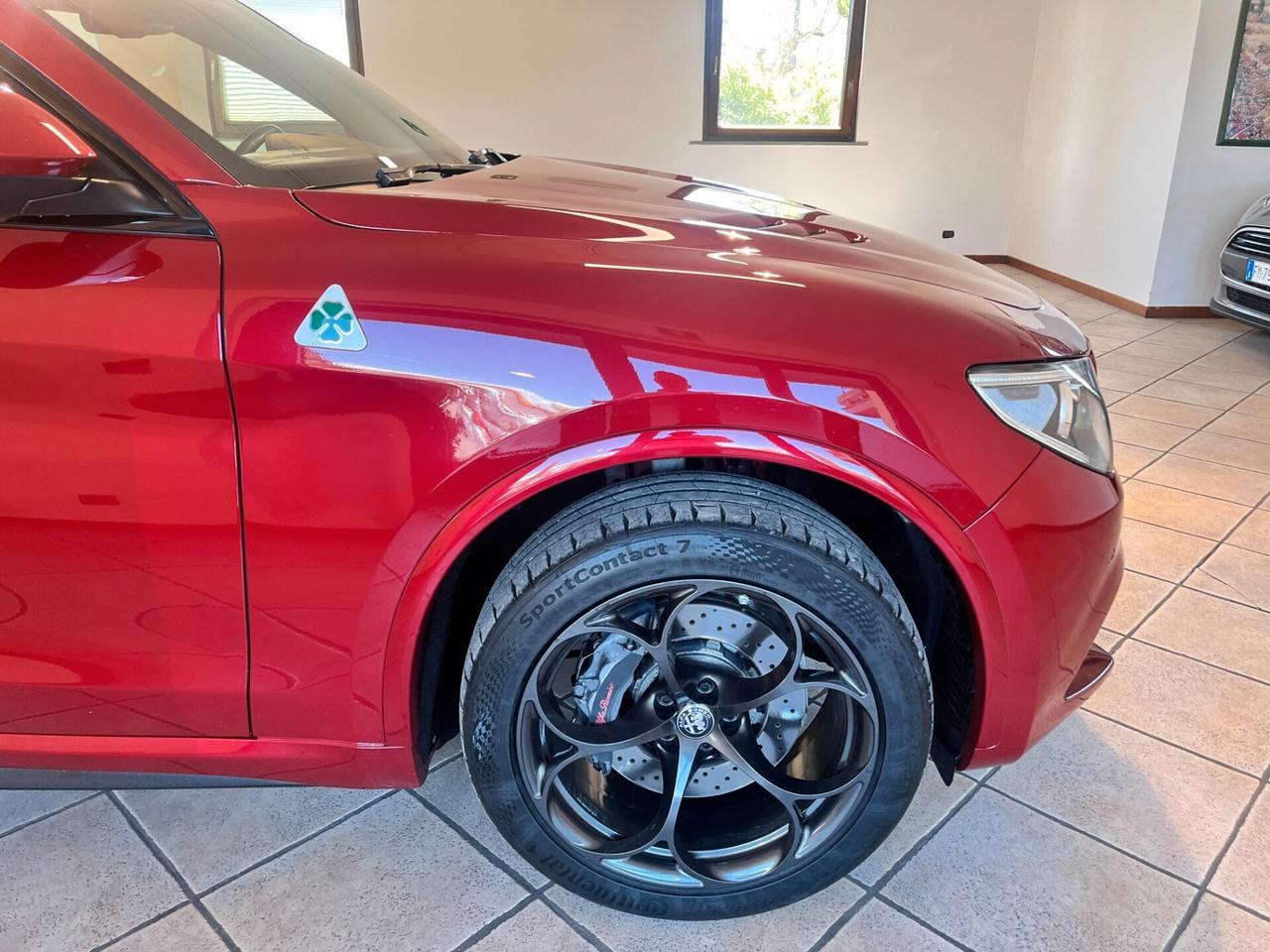 Alfa Romeo Stelvio 2.9 Bi-Turbo V6 510 CV AT8 Quadrifoglio