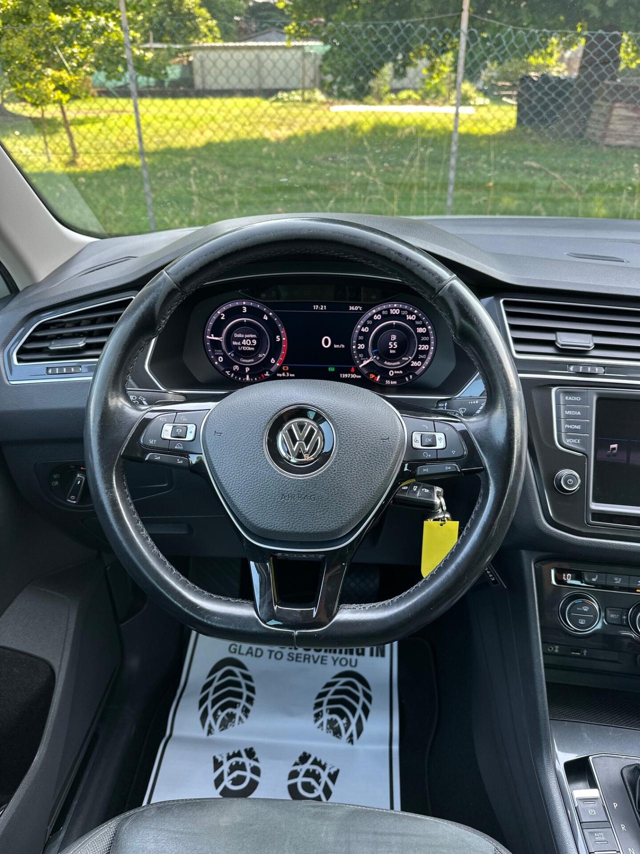 Volkswagen Tiguan 2.0 TDI SCR DSG 4MOTION R-LINE