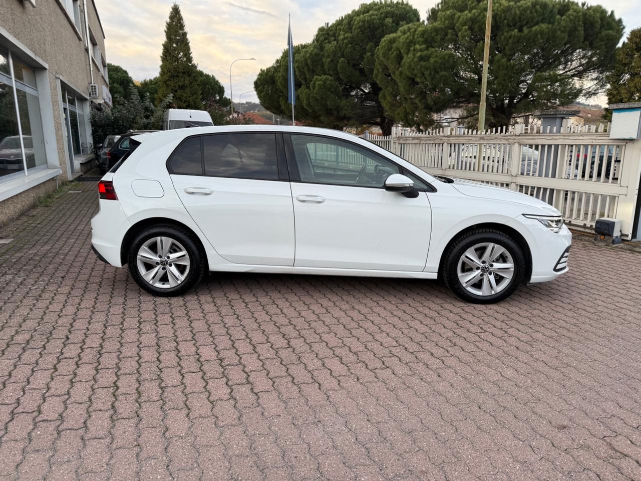 Volkswagen Golf 1.0 TSI EVO Life