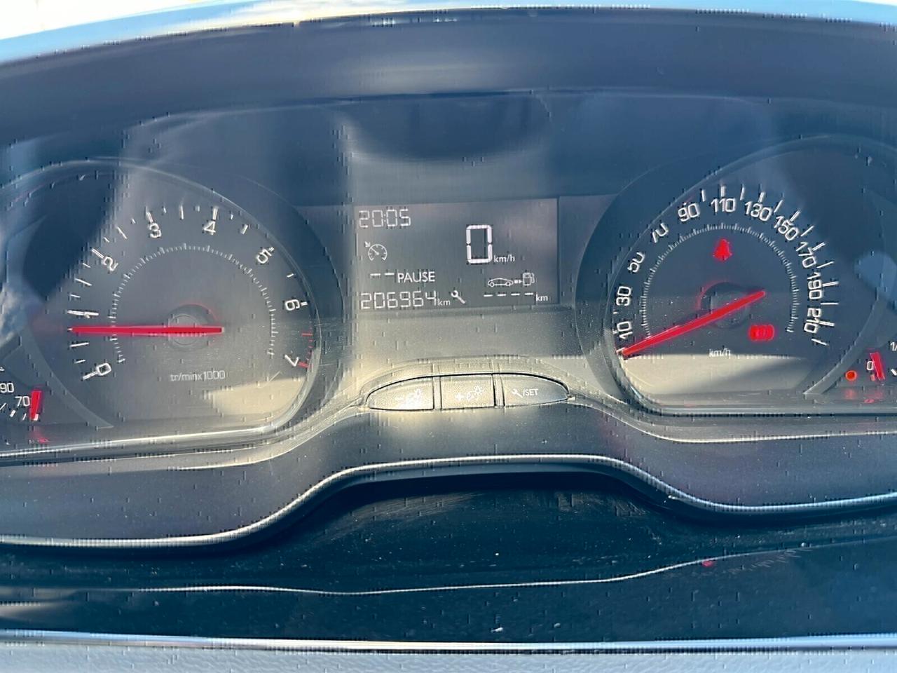 Peugeot 208 1.2 VTi 82 CV Active BONUS GPL