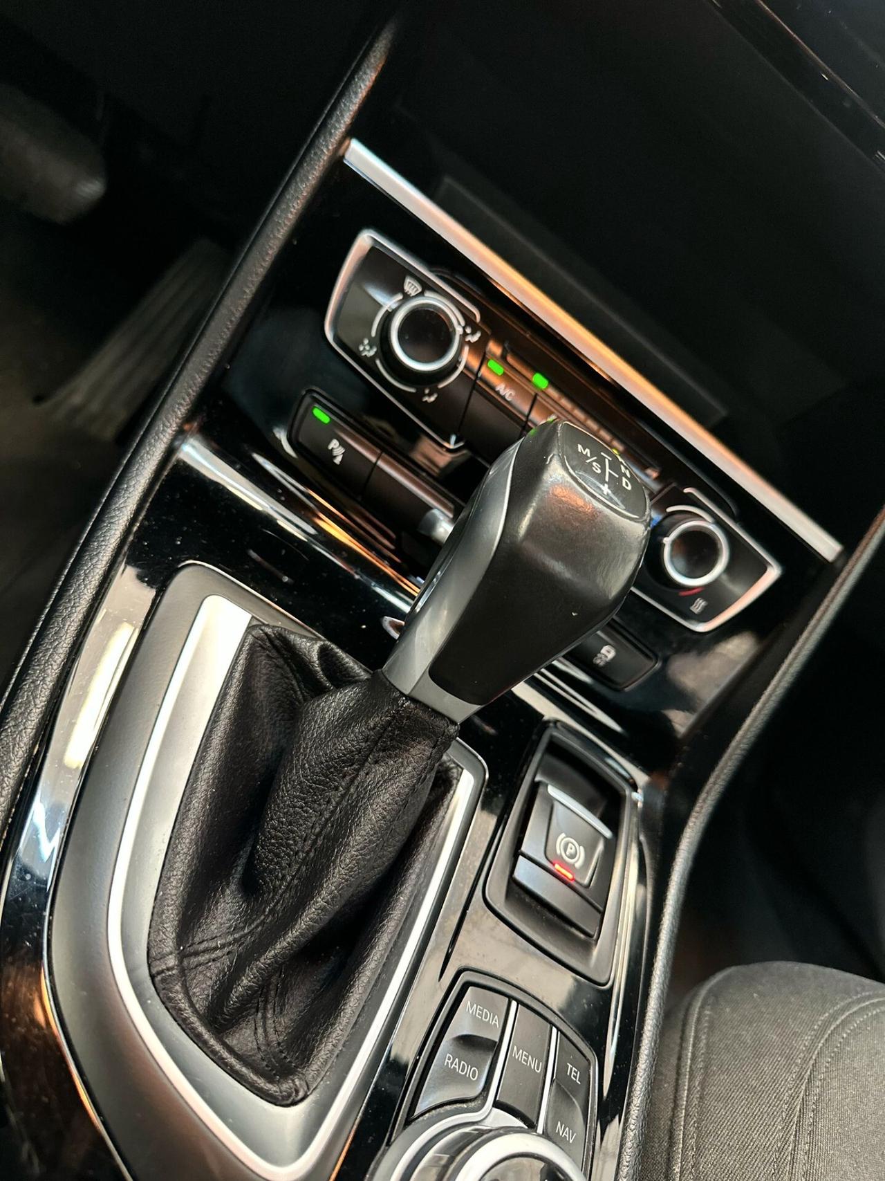 Bmw 216 216d Active Tourer Luxury