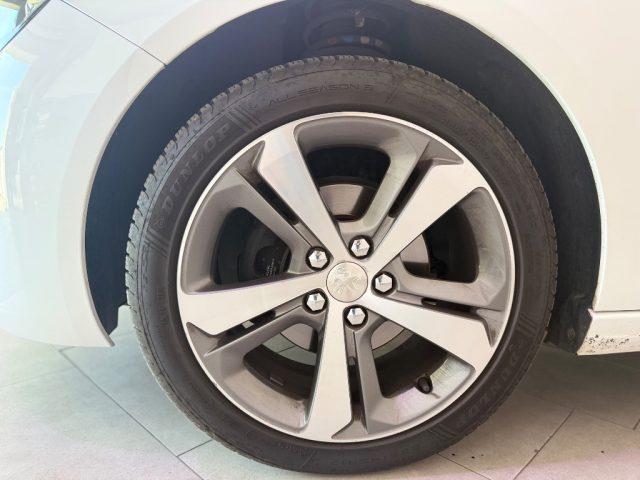 PEUGEOT 308 PureTech Turbo 130 S&S GT Line