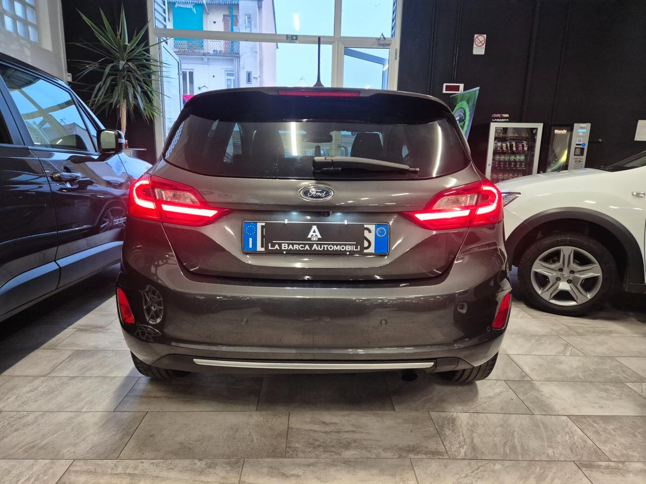 Ford Fiesta 1.0 Ecoboost 100 CV aut. 5 porte Vignale