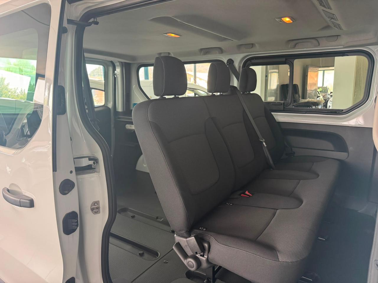 Renault Trafic 2.0 dCi 150CV PL-TN- Autom. 6 posti N1