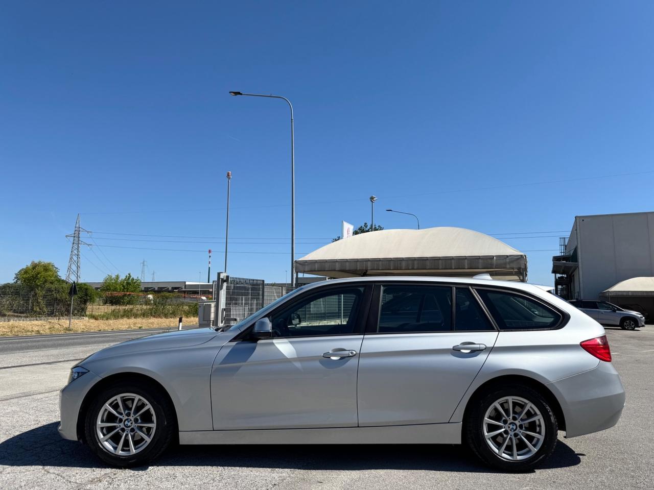 BMW 316d Automatic Touring - Navi