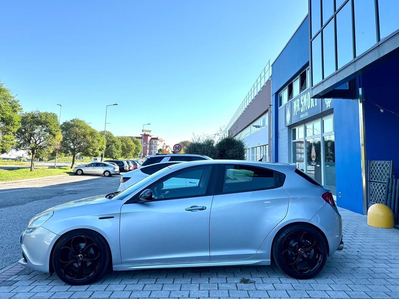 Alfa Romeo Giulietta 1.6 jtdm Neopatentati