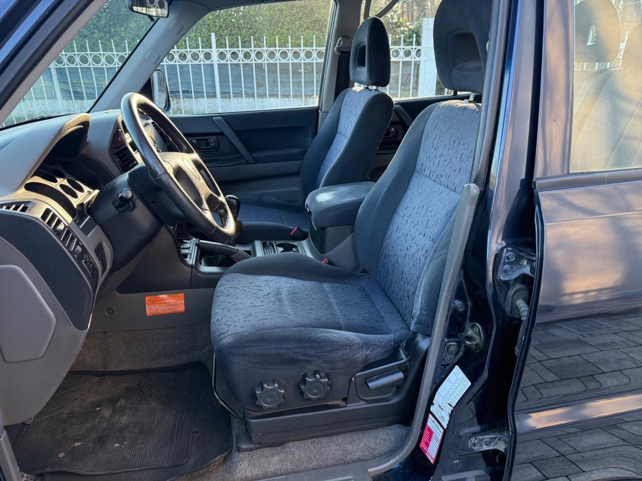 Mitsubishi Pajero 2.5 TDI 5p. GLS1