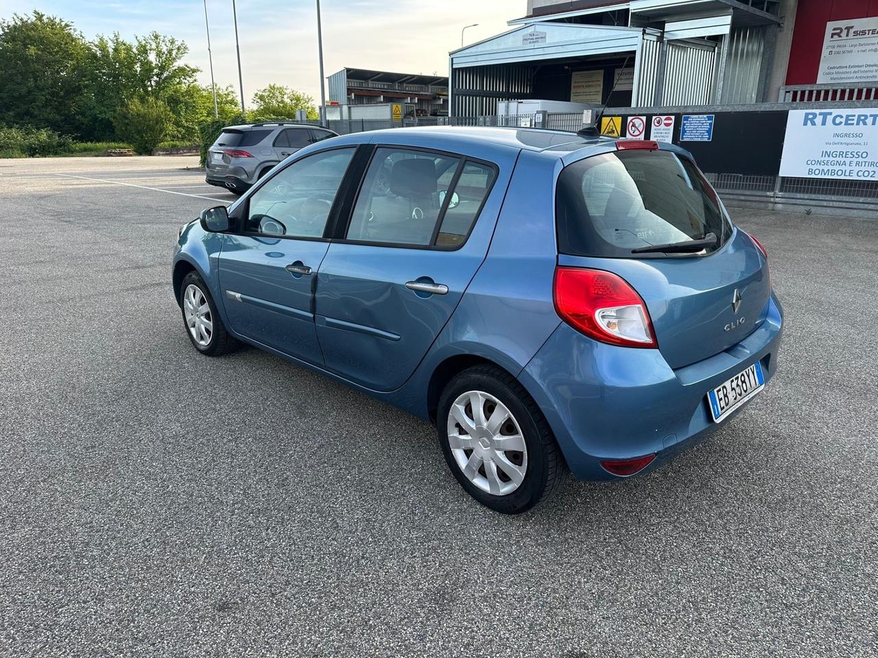 Renault Clio 1.2 16V 5 porte GPL Dynamique