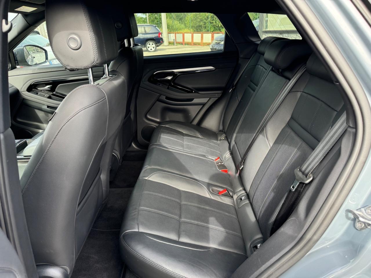 Land Rover Range Evoque 2.0D I4 204 CV AWD Auto R-Dynamic SE