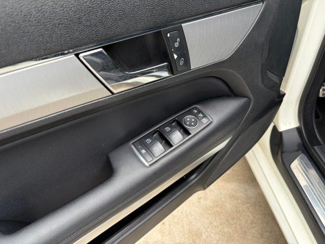 MERCEDES-BENZ E 220 CDI Coupé