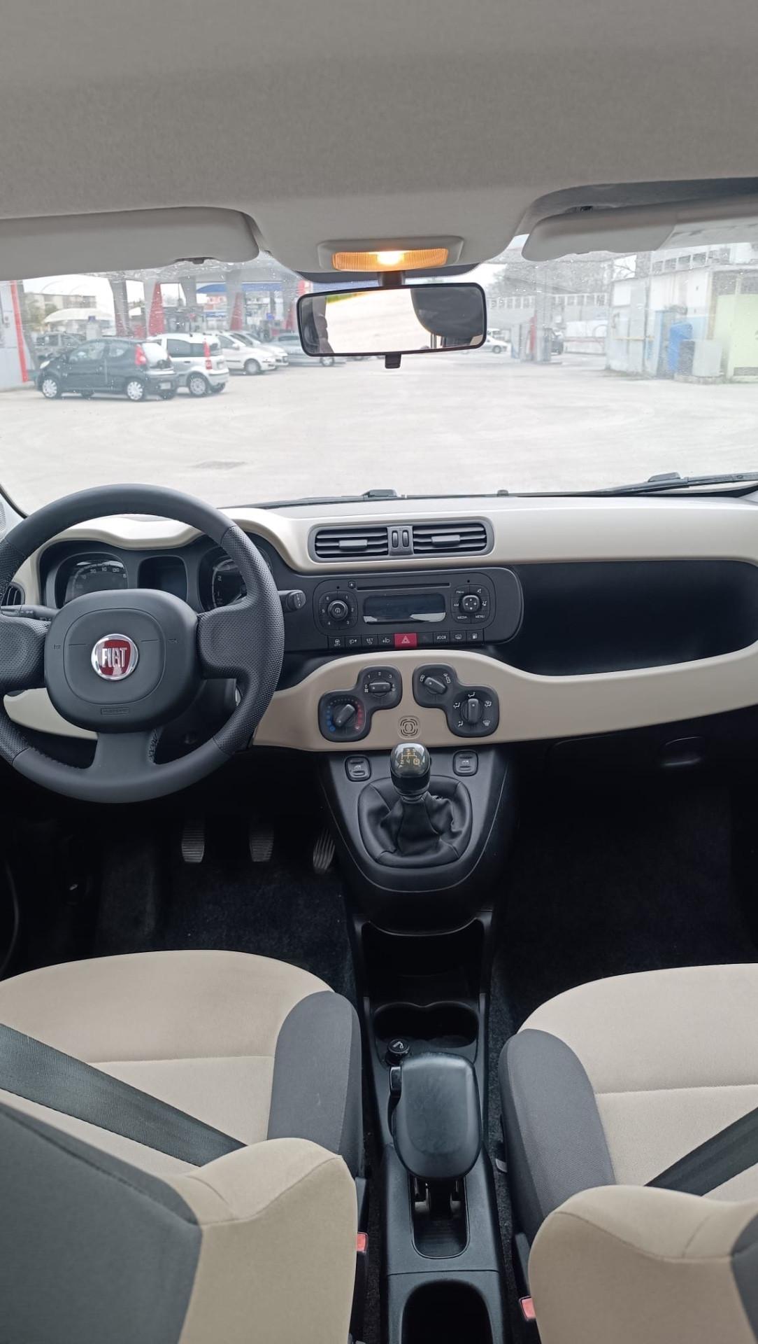 Fiat Panda 0.9 TwinAir Turbo Natural Power Lounge