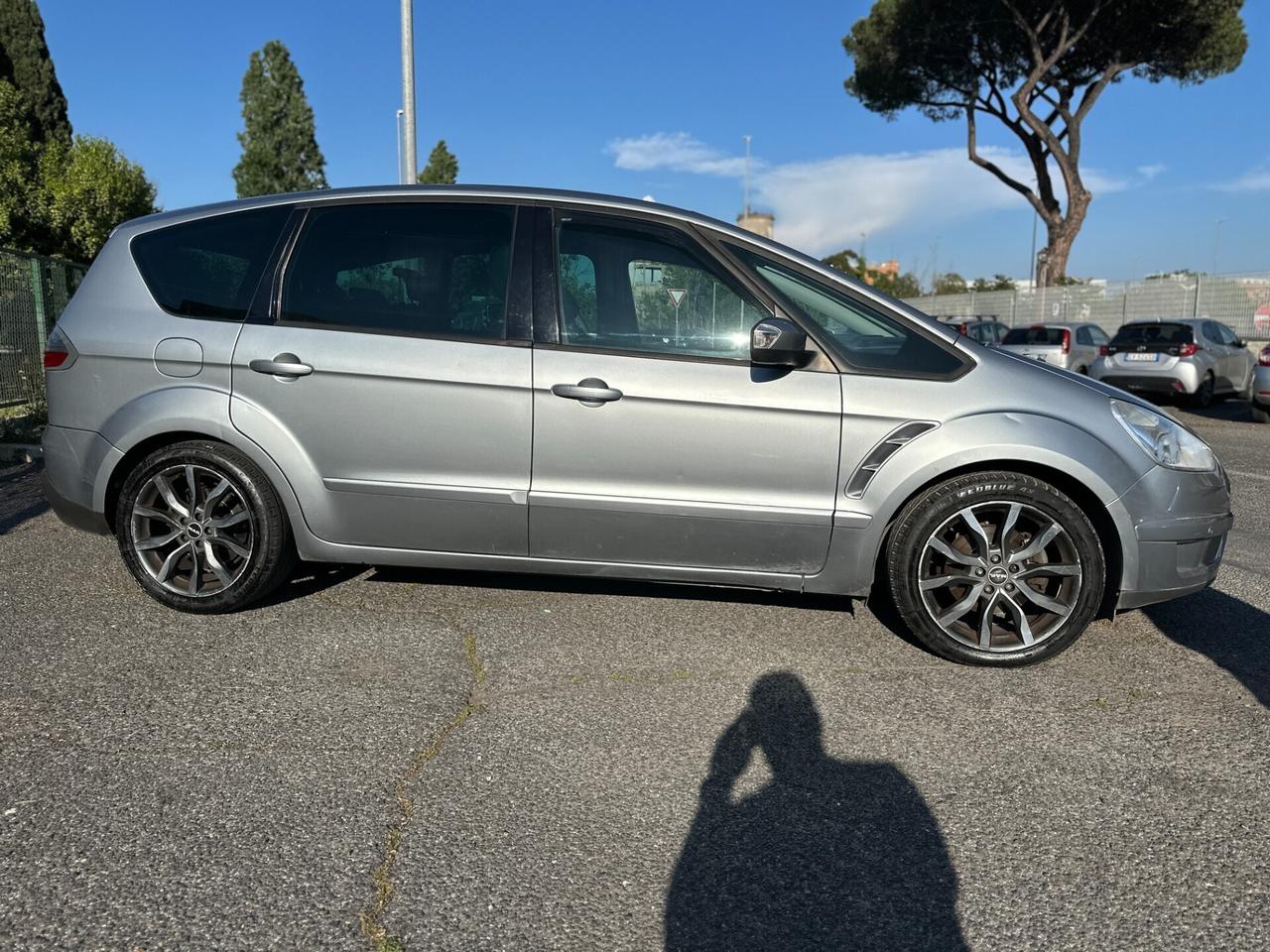 Ford S-Max Titanium 2.0 Benzina GPL 145cv
