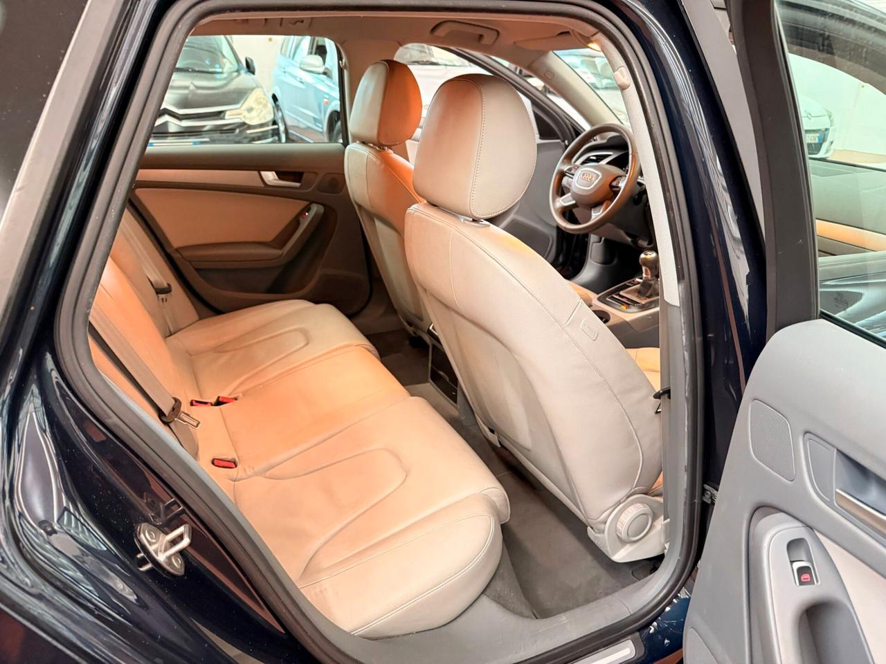 Audi A4 S-line 2.0 TDI 143CV 6 Marce ok Neopatentati