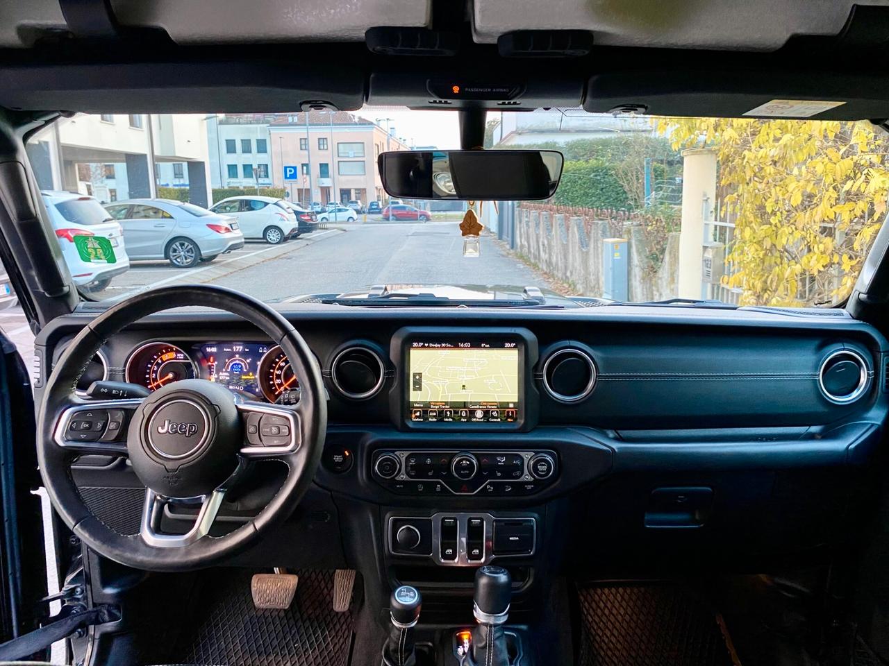 Jeep Wrangler Unlimited 2.2 mjt II Sahara auto 200cv