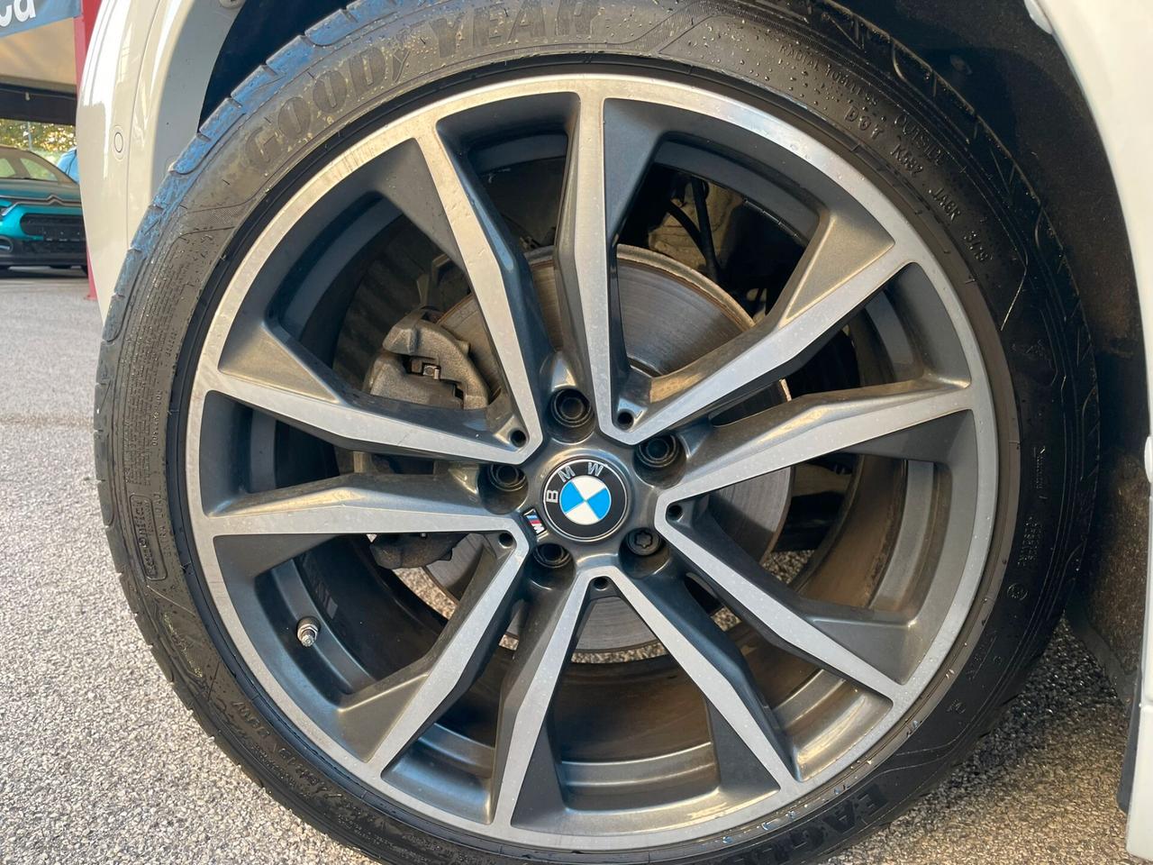 Bmw X2 sDrive18d M - sport